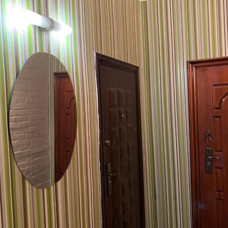 Apartament On Chernihivska Kiev Buitenkant foto