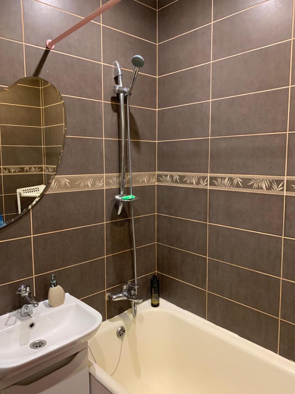 Apartament On Chernihivska Kiev Buitenkant foto