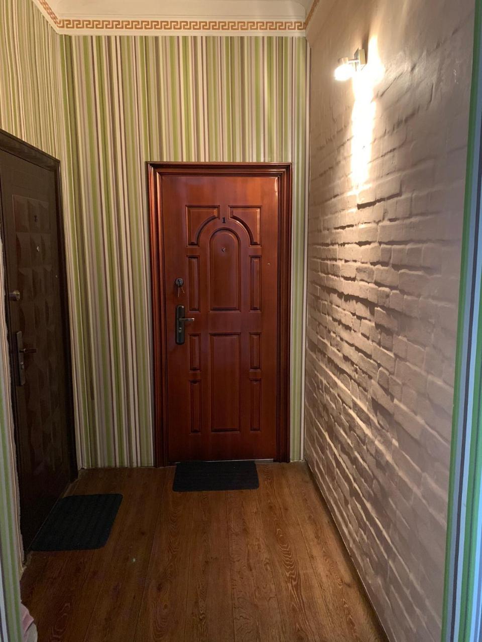 Apartament On Chernihivska Kiev Buitenkant foto