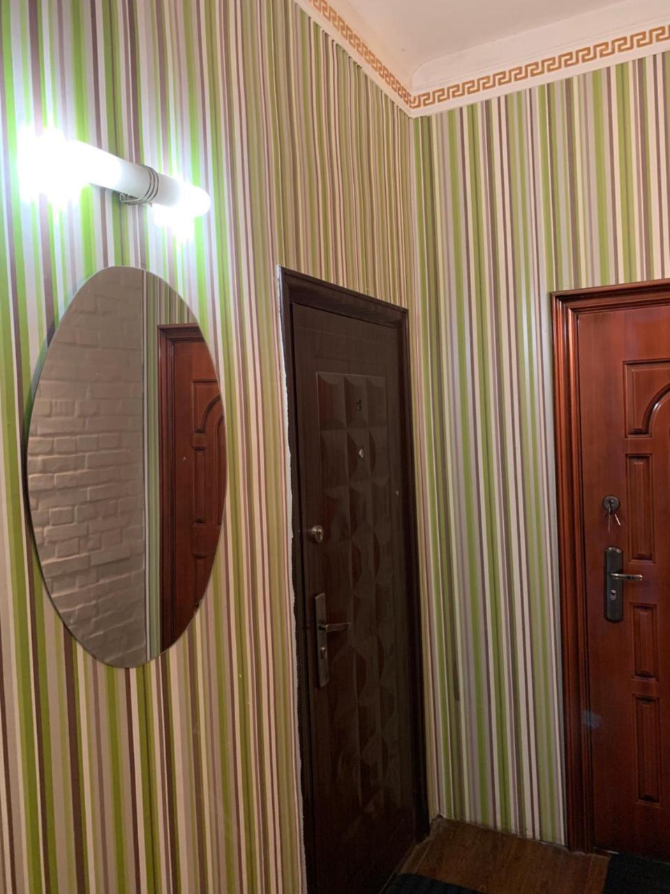 Apartament On Chernihivska Kiev Buitenkant foto